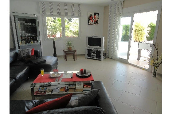 Villa in Calpe(Calpe) zu verkaufen, Wohnfläche 410 m², Klimaanlage, Grundstück 983 m², 3 Schlafzimmer, 3 Badezimmer, Pool, ref.: COB-982-10535-33