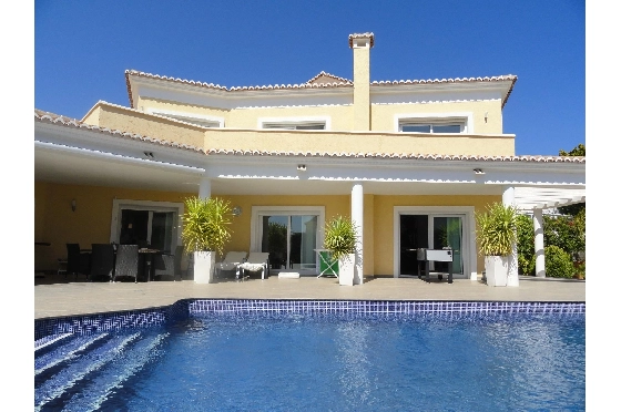 Villa in Calpe(Calpe) zu verkaufen, Wohnfläche 410 m², Klimaanlage, Grundstück 983 m², 3 Schlafzimmer, 3 Badezimmer, Pool, ref.: COB-982-10535-6