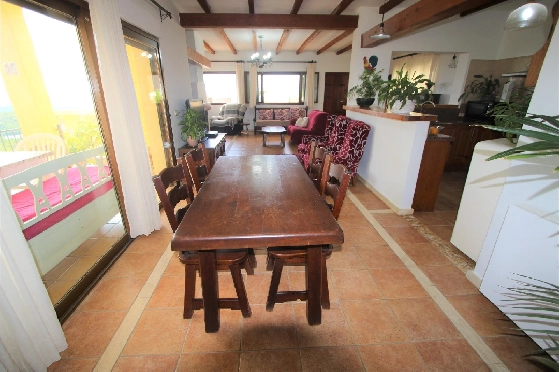 Villa in Callosa d-en Sarria(Callosa D en Sarria) zu verkaufen, Wohnfläche 162 m², Grundstück 670 m², 4 Schlafzimmer, 2 Badezimmer, Pool, ref.: COB-3147-10535-19