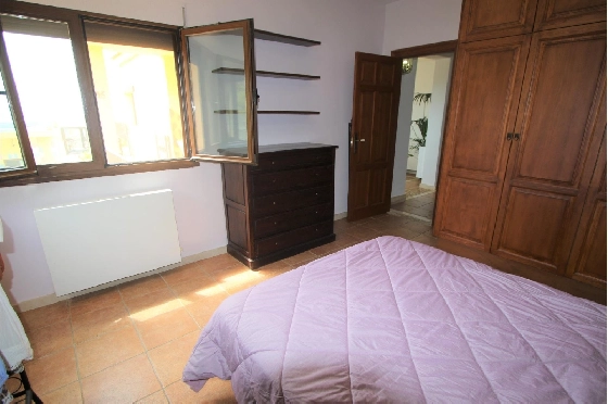 Villa in Callosa d-en Sarria(Callosa D en Sarria) zu verkaufen, Wohnfläche 162 m², Grundstück 670 m², 4 Schlafzimmer, 2 Badezimmer, Pool, ref.: COB-3147-10535-31