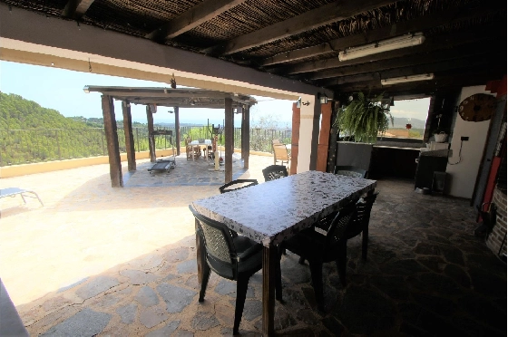 Villa in Callosa d-en Sarria(Callosa D en Sarria) zu verkaufen, Wohnfläche 162 m², Grundstück 670 m², 4 Schlafzimmer, 2 Badezimmer, Pool, ref.: COB-3147-10535-44