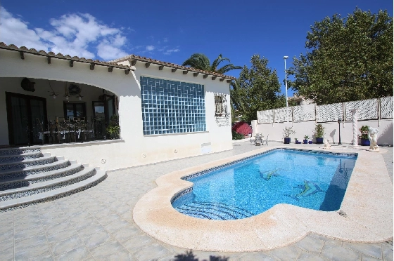 Villa in Calpe(Pla roig) zu verkaufen, Wohnfläche 212 m², Klimaanlage, Grundstück 800 m², 2 Schlafzimmer, 2 Badezimmer, Pool, ref.: COB-3301-10535-2