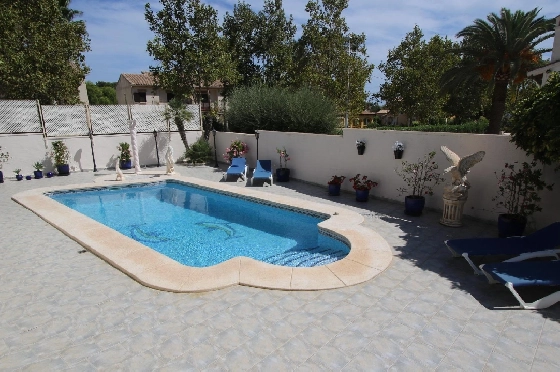 Villa in Calpe(Pla roig) zu verkaufen, Wohnfläche 212 m², Klimaanlage, Grundstück 800 m², 2 Schlafzimmer, 2 Badezimmer, Pool, ref.: COB-3301-10535-23