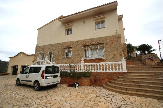 Villa in Calpe(La Canuta) zu verkaufen, Wohnfläche 609 m², Grundstück 3102 m², 4 Schlafzimmer, 4 Badezimmer, Pool, ref.: COB-3330-10535-24