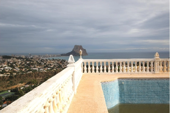 Villa in Calpe(La Canuta) zu verkaufen, Wohnfläche 609 m², Grundstück 3102 m², 4 Schlafzimmer, 4 Badezimmer, Pool, ref.: COB-3330-10535-46