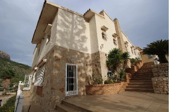 Villa in Calpe(La Canuta) zu verkaufen, Wohnfläche 609 m², Grundstück 3102 m², 4 Schlafzimmer, 4 Badezimmer, Pool, ref.: COB-3330-10535-48