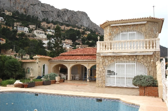 Villa in Calpe(La Canuta) zu verkaufen, Wohnfläche 609 m², Grundstück 3102 m², 4 Schlafzimmer, 4 Badezimmer, Pool, ref.: COB-3330-10535-6