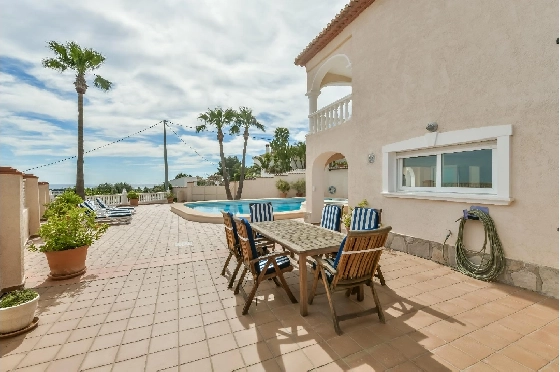 Villa in Calpe(Oltamar) zu verkaufen, Wohnfläche 351 m², Klimaanlage, Grundstück 1170 m², 6 Schlafzimmer, 6 Badezimmer, Pool, ref.: COB-3365-10535-36