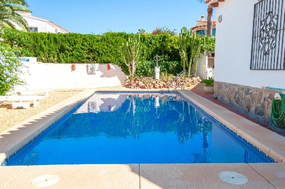 Villa in Calpe(Pla roig) zu verkaufen, Wohnfläche 145 m², Klimaanlage, Grundstück 800 m², 3 Schlafzimmer, 2 Badezimmer, Pool, ref.: COB-3377-10535-10