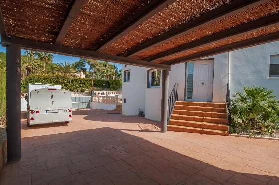 Villa in Benissa(San Jaime) zu verkaufen, Wohnfläche 240 m², Klimaanlage, 6 Schlafzimmer, 3 Badezimmer, Pool, ref.: COB-3449-10535-39