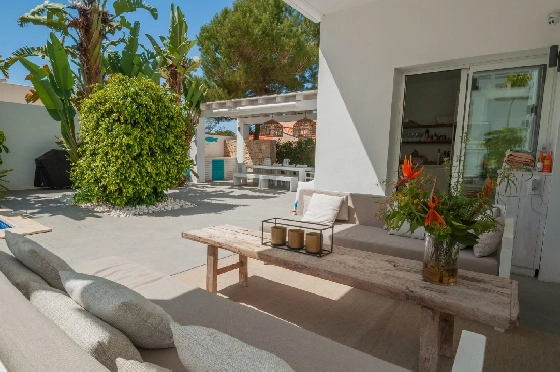 Villa in Moraira(El Portet) zu verkaufen, Wohnfläche 180 m², Klimaanlage, Grundstück 1300 m², 4 Schlafzimmer, 4 Badezimmer, Pool, ref.: COB-3455-10535-18