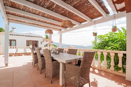 Villa in Moraira(Benimeit) zu verkaufen, Wohnfläche 168 m², Klimaanlage, 3 Schlafzimmer, 3 Badezimmer, Pool, ref.: COB-3467-10535-25