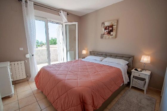 Bungalow in Calpe(Garduix) zu verkaufen, Wohnfläche 110 m², Klimaanlage, 2 Schlafzimmer, 2 Badezimmer, Pool, ref.: COB-3468-10535-10