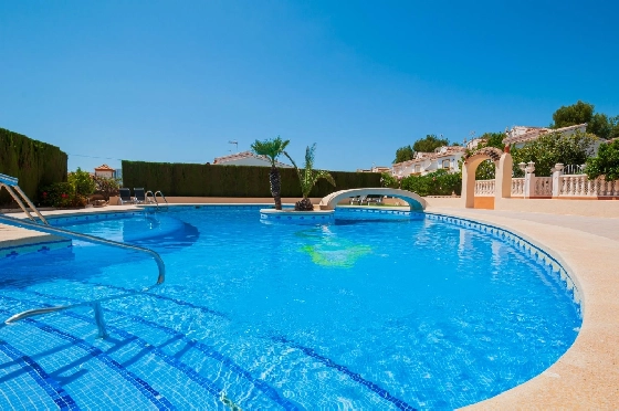 Bungalow in Calpe(Garduix) zu verkaufen, Wohnfläche 110 m², Klimaanlage, 2 Schlafzimmer, 2 Badezimmer, Pool, ref.: COB-3468-10535-22