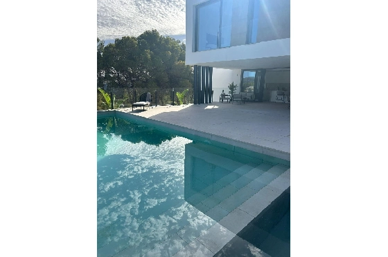 Villa in Moraira zu verkaufen, Wohnfläche 394 m², Baujahr 2020, Klimaanlage, Grundstück 800 m², 4 Schlafzimmer, 3 Badezimmer, Pool, ref.: AM-11509DA-8