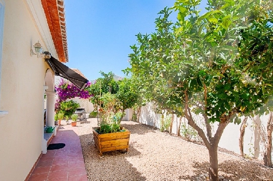 Villa in Moraira zu verkaufen, Wohnfläche 270 m², Baujahr 2007, Klimaanlage, Grundstück 797 m², 4 Schlafzimmer, 3 Badezimmer, Pool, ref.: AM-11778DA-38