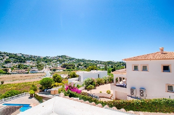 Villa in Moraira zu verkaufen, Wohnfläche 270 m², Baujahr 2007, Klimaanlage, Grundstück 797 m², 4 Schlafzimmer, 3 Badezimmer, Pool, ref.: AM-11778DA-41