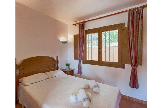 Villa in Calpe zu verkaufen, Wohnfläche 90 m², + Ofen, Klimaanlage, Grundstück 800 m², 3 Schlafzimmer, 1 Badezimmer, Pool, ref.: AM-11853DR-19