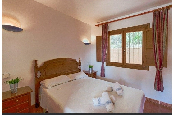 Villa in Calpe zu verkaufen, Wohnfläche 90 m², + Ofen, Klimaanlage, Grundstück 800 m², 3 Schlafzimmer, 1 Badezimmer, Pool, ref.: AM-11853DR-21