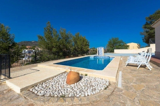 Villa in Calpe zu verkaufen, Wohnfläche 90 m², + Ofen, Klimaanlage, Grundstück 800 m², 3 Schlafzimmer, 1 Badezimmer, Pool, ref.: AM-11853DR-3