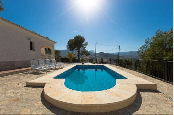 Villa in Calpe zu verkaufen, Wohnfläche 90 m², + Ofen, Klimaanlage, Grundstück 800 m², 3 Schlafzimmer, 1 Badezimmer, Pool, ref.: AM-11853DR-4