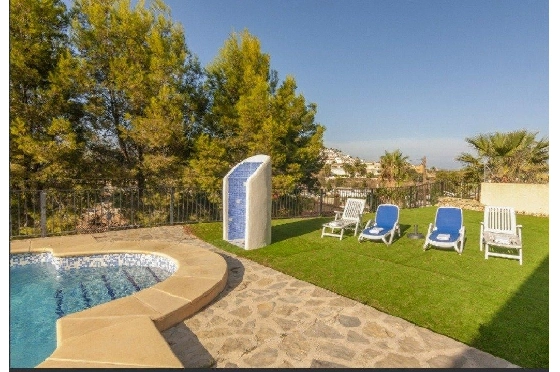 Villa in Calpe zu verkaufen, Wohnfläche 90 m², + Ofen, Klimaanlage, Grundstück 800 m², 3 Schlafzimmer, 1 Badezimmer, Pool, ref.: AM-11853DR-6