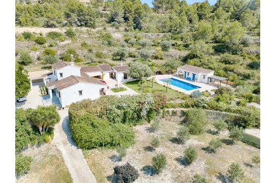 Finca in Benissa zu verkaufen, Wohnfläche 521 m², Baujahr 2002, Klimaanlage, Grundstück 19880 m², 4 Schlafzimmer, 3 Badezimmer, Pool, ref.: AM-11988DA-16