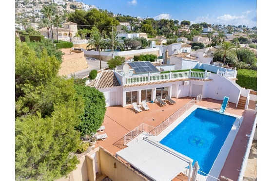 Villa in Moraira zu verkaufen, Wohnfläche 176 m², Klimaanlage, Grundstück 1050 m², 4 Schlafzimmer, 2 Badezimmer, Pool, ref.: AM-12011DA-1