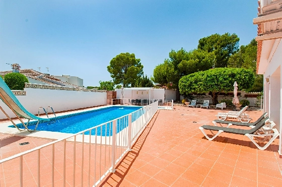 Villa in Moraira zu verkaufen, Wohnfläche 176 m², Klimaanlage, Grundstück 1050 m², 4 Schlafzimmer, 2 Badezimmer, Pool, ref.: AM-12011DA-35