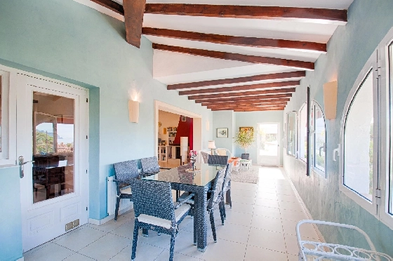 Villa in Moraira zu verkaufen, Wohnfläche 326 m², Baujahr 1975, Klimaanlage, Grundstück 791 m², 6 Schlafzimmer, 6 Badezimmer, Pool, ref.: AM-12082DA-28