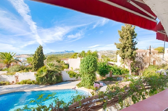 Villa in Moraira zu verkaufen, Wohnfläche 326 m², Baujahr 1975, Klimaanlage, Grundstück 791 m², 6 Schlafzimmer, 6 Badezimmer, Pool, ref.: AM-12082DA-8