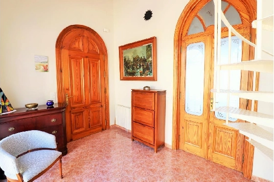 Villa in Denia zu verkaufen, Wohnfläche 319 m², Klimaanlage, Grundstück 900 m², 6 Schlafzimmer, 4 Badezimmer, Pool, ref.: AM-12170DA-10