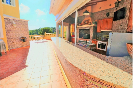 Villa in Denia zu verkaufen, Wohnfläche 319 m², Klimaanlage, Grundstück 900 m², 6 Schlafzimmer, 4 Badezimmer, Pool, ref.: AM-12170DA-13