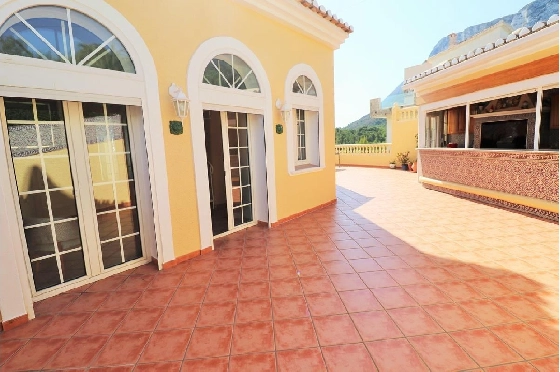 Villa in Denia zu verkaufen, Wohnfläche 319 m², Klimaanlage, Grundstück 900 m², 6 Schlafzimmer, 4 Badezimmer, Pool, ref.: AM-12170DA-6