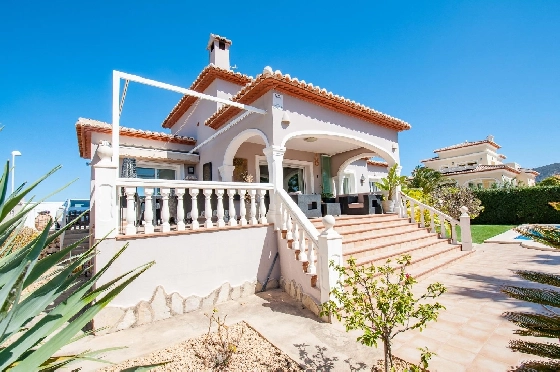 Villa in Moraira zu verkaufen, Wohnfläche 132 m², Baujahr 2006, Klimaanlage, Grundstück 803 m², 3 Schlafzimmer, 2 Badezimmer, Pool, ref.: AM-12189DR-2