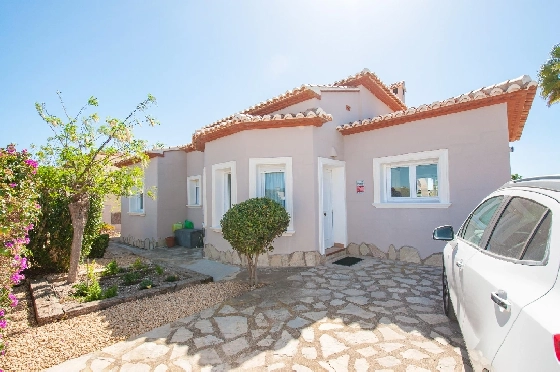 Villa in Moraira zu verkaufen, Wohnfläche 132 m², Baujahr 2006, Klimaanlage, Grundstück 803 m², 3 Schlafzimmer, 2 Badezimmer, Pool, ref.: AM-12189DR-8