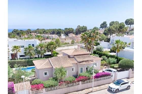 Villa in Moraira zu verkaufen, Wohnfläche 132 m², Baujahr 2006, Klimaanlage, Grundstück 803 m², 3 Schlafzimmer, 2 Badezimmer, Pool, ref.: AM-12189DR-9