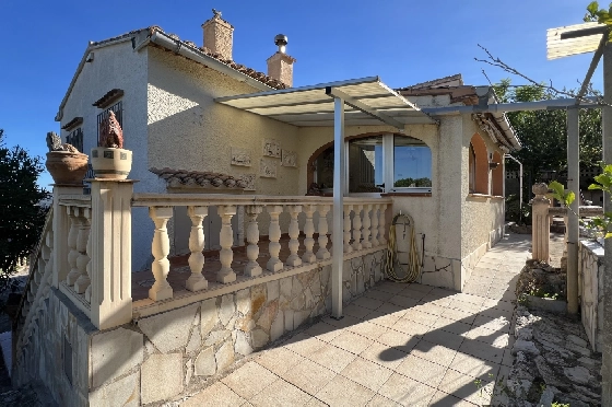 Villa in Denia-La Sella zu verkaufen, Wohnfläche 109 m², Baujahr 1985, + Zentralheizung, Klimaanlage, Grundstück 1003 m², 3 Schlafzimmer, 2 Badezimmer, Pool, ref.: JS-1624-12