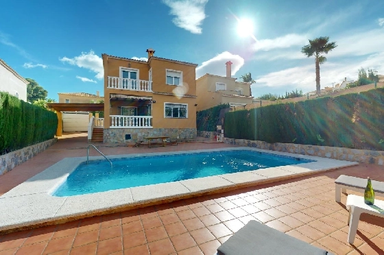 Villa in La Nucia(Nucia Park) zu verkaufen, Wohnfläche 200 m², Klimaanlage, Grundstück 500 m², 4 Schlafzimmer, 3 Badezimmer, Pool, ref.: COB-3479-10535-1