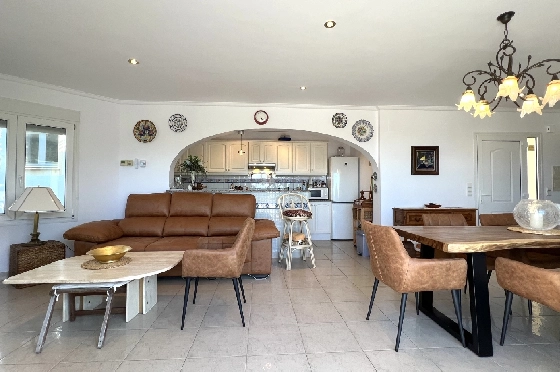 Villa in Denia(Marquesa VI) zu verkaufen, Espace de vie 122 m², Baujahr 2001, Zustand gepflegt, + Fussbodenheizung, Klimaanlage, Terrain 802 m², 4 Chambres à coucher, 3 Salle de bain, Pool, ref.: SC-T0924-11