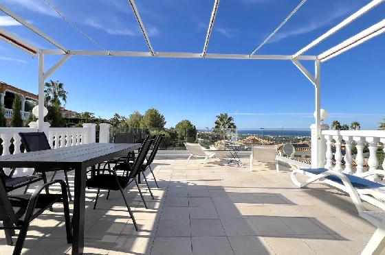 Villa in Denia(Marquesa VI) zu verkaufen, Zona de estar 122 m², Baujahr 2001, Zustand gepflegt, + Fussbodenheizung, Klimaanlage, Terreno 802 m², 4 Dormitorio, 3 Bano, Pool, ref.: SC-T0924-3