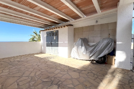 Villa in Denia(Marquesa VI) zu verkaufen, Espace de vie 122 m², Baujahr 2001, Zustand gepflegt, + Fussbodenheizung, Klimaanlage, Terrain 802 m², 4 Chambres à coucher, 3 Salle de bain, Pool, ref.: SC-T0924-42