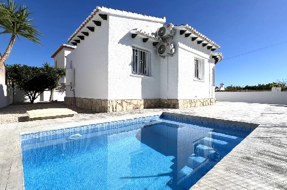 Villa in Els Poblets(Sorts de la mar 26A) zu verkaufen, Wohnfläche 80 m², Baujahr 1985, Zustand neuwertig, + KLIMA, Klimaanlage, Grundstück 303 m², 2 Schlafzimmer, 2 Badezimmer, Pool, ref.: AS-0824-2