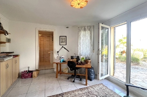 Villa in Denia(Marquesa 6 ) zu verkaufen, Espace de vie 150 m², Baujahr 1995, Zustand gepflegt, + Zentralheizung, Klimaanlage, Terrain 800 m², 3 Chambres à coucher, 3 Salle de bain, Pool, ref.: AS-0924-30