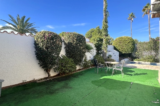 Villa in Denia(Marquesa 6 ) zu verkaufen, Espace de vie 150 m², Baujahr 1995, Zustand gepflegt, + Zentralheizung, Klimaanlage, Terrain 800 m², 3 Chambres à coucher, 3 Salle de bain, Pool, ref.: AS-0924-44