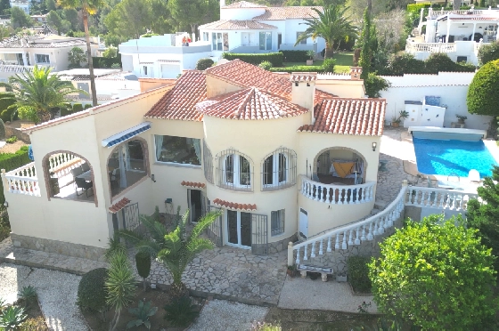 Villa in Denia(Marquesa 6 ) zu verkaufen, Zona de estar 150 m², Baujahr 1995, Zustand gepflegt, + Zentralheizung, Klimaanlage, Terreno 800 m², 3 Dormitorio, 3 Bano, Pool, ref.: AS-0924-7