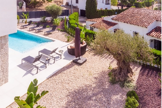 Villa in Benissa(La Fustera) zu verkaufen, Wohnfläche 249 m², Klimaanlage, Grundstück 895 m², 4 Schlafzimmer, 3 Badezimmer, Pool, ref.: CA-H-9309-AMB-31