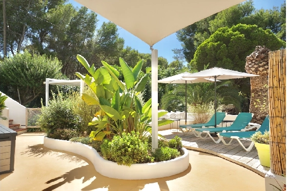 Villa in Benissa(Fanadix) zu verkaufen, Wohnfläche 180 m², Klimaanlage, Grundstück 1215 m², 5 Schlafzimmer, 4 Badezimmer, Pool, ref.: CA-H-1812-AMB-5