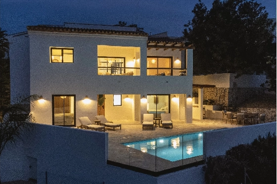 Villa in Javea(Pinosol) zu verkaufen, Wohnfläche 250 m², Klimaanlage, Grundstück 900 m², 3 Schlafzimmer, 3 Badezimmer, Pool, ref.: CA-H-1821-AMBI-27