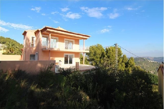 Villa in Calpe zu verkaufen, Wohnfläche 278 m², Baujahr 2010, Zustand neuwertig, + Zentralheizung, Grundstück 980 m², 3 Schlafzimmer, 3 Badezimmer, Pool, ref.: B-0913-10